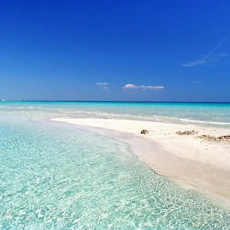Guest house “angel Bay Punta Prosciutto” Is Located In The Heart Of 3*