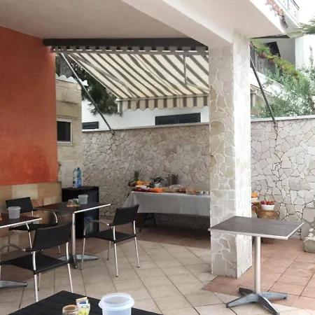 Guest house “angel Bay Punta Prosciutto” Is Located In The Heart Of
