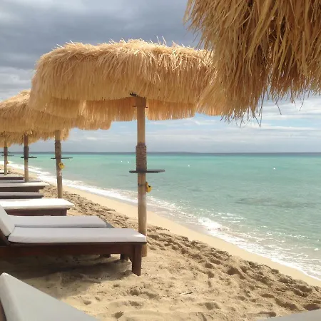 Guest house “angel Bay Punta Prosciutto” Is Located In The Heart Of Punta Prosciutto